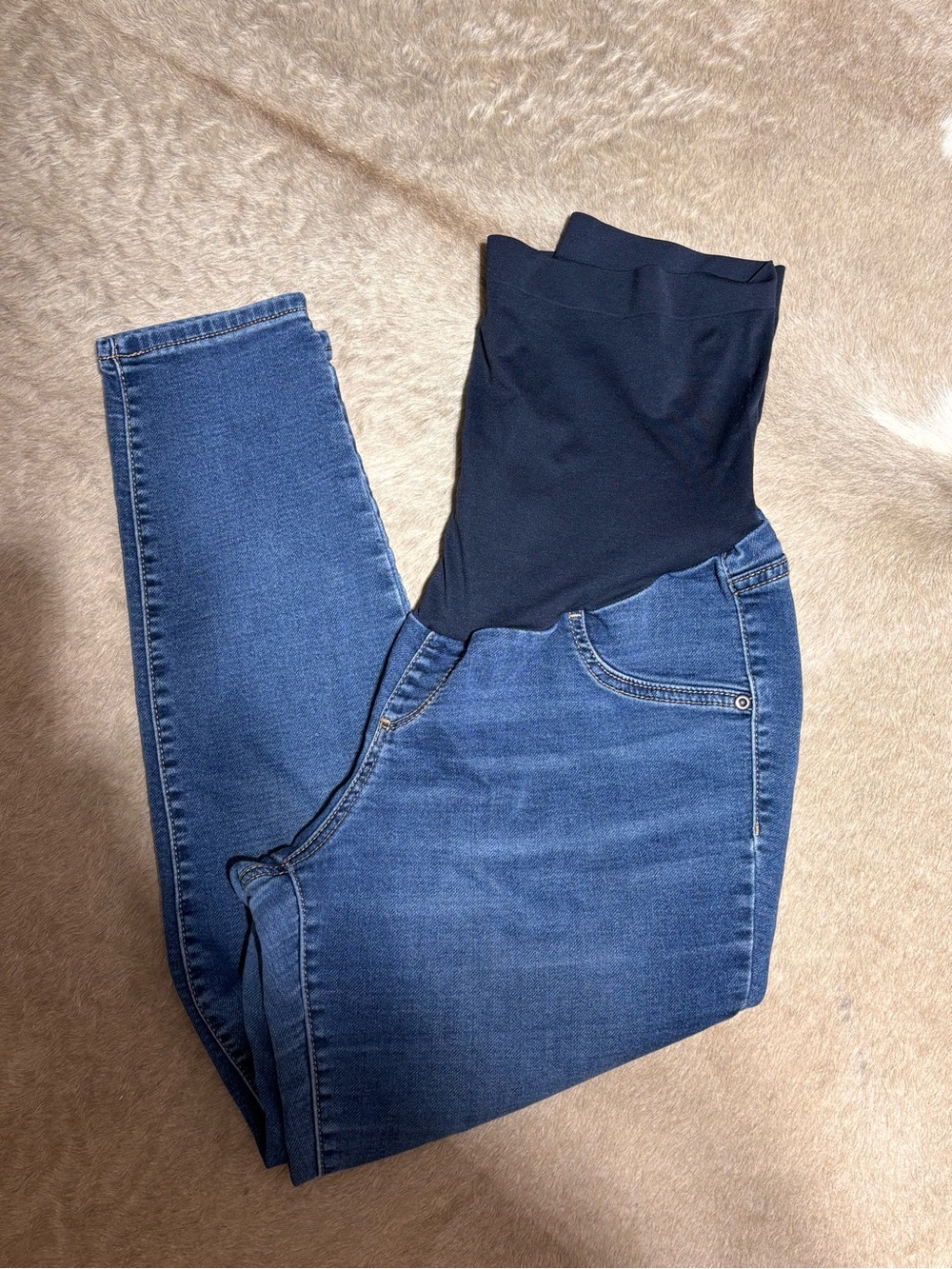 Maternity jegging skinny fit like med/large